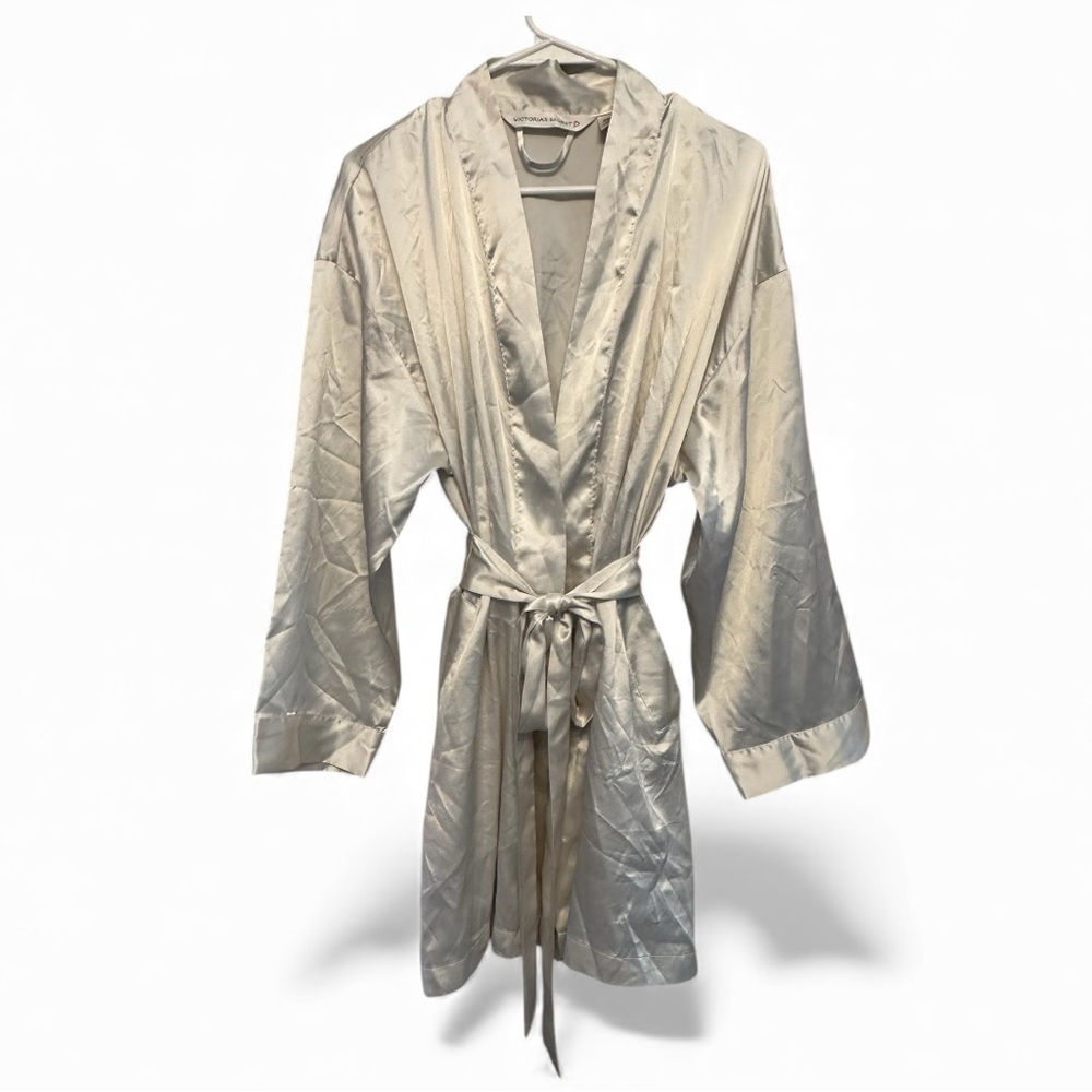 Late Y2K Era Victoria's Secret White Satin Robe w/ Original Tie One Size